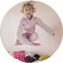 игра прыжки на кровати